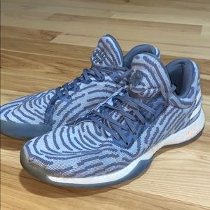 Used Harden vol 1 in good condition size 11 men’s